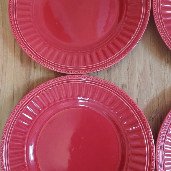 JC Penney Italiana Red Dessert Salad Plates Ribbed Rim 7.5 Inches - Picture 5 of 8